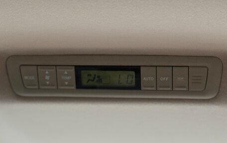 Toyota Alphard III, 2008 год, 1 180 000 рублей, 13 фотография
