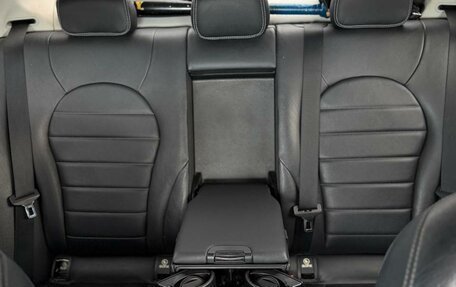 Mercedes-Benz C-Класс, 2016 год, 2 000 000 рублей, 16 фотография