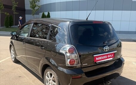 Toyota Corolla Verso I, 2008 год, 950 000 рублей, 6 фотография