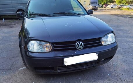 Volkswagen Golf IV, 1998 год, 180 000 рублей, 2 фотография