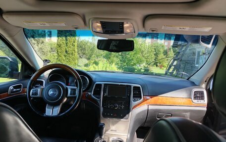 Jeep Grand Cherokee, 2010 год, 2 200 000 рублей, 8 фотография