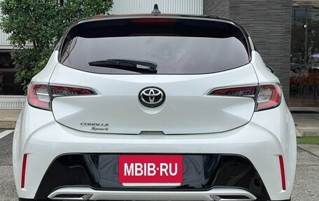 Toyota Corolla, 2022 год, 1 250 000 рублей, 5 фотография