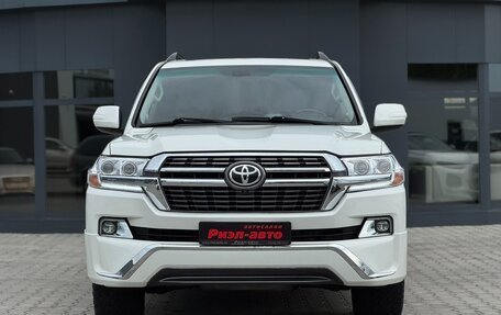Toyota Land Cruiser 200, 2010 год, 3 595 000 рублей, 2 фотография