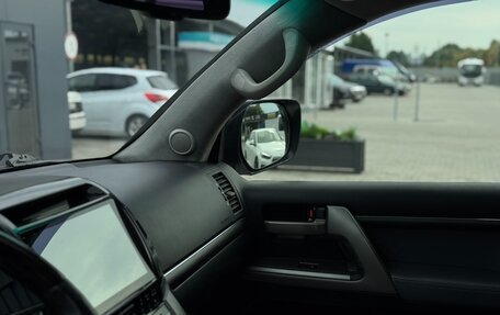 Toyota Land Cruiser 200, 2010 год, 3 595 000 рублей, 23 фотография