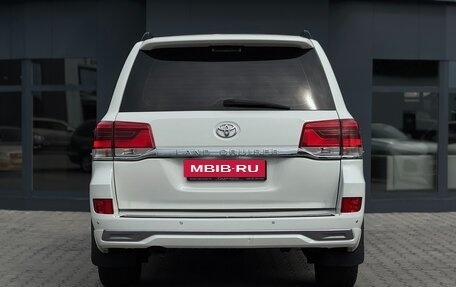 Toyota Land Cruiser 200, 2010 год, 3 595 000 рублей, 5 фотография