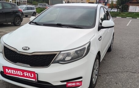 KIA Rio III рестайлинг, 2016 год, 780 000 рублей, 4 фотография