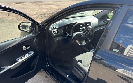 KIA Rio III рестайлинг, 2014 год, 950 000 рублей, 10 фотография
