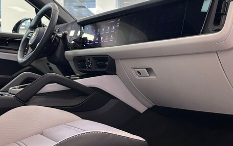 Porsche Cayenne III, 2026 год, 17 450 000 рублей, 11 фотография