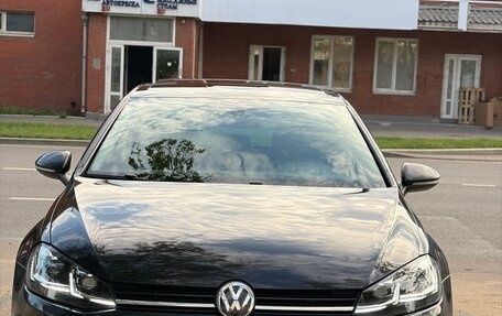 Volkswagen Golf VII, 2017 год, 2 000 000 рублей, 3 фотография