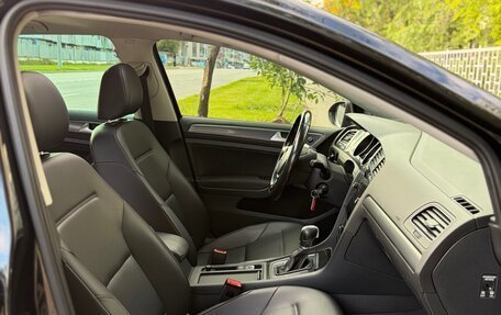Volkswagen Golf VII, 2017 год, 2 000 000 рублей, 11 фотография