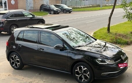 Volkswagen Golf VII, 2017 год, 2 000 000 рублей, 10 фотография