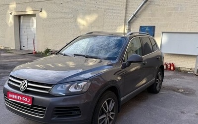 Volkswagen Touareg III, 2011 год, 1 650 000 рублей, 1 фотография