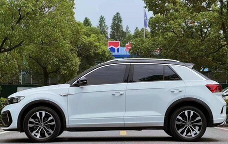 Volkswagen T-Roc I, 2022 год, 1 650 000 рублей, 7 фотография