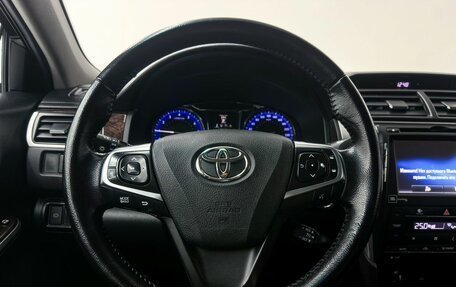 Toyota Camry, 2015 год, 2 199 000 рублей, 16 фотография