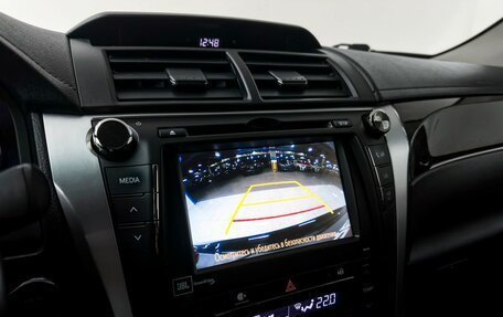Toyota Camry, 2015 год, 2 199 000 рублей, 18 фотография