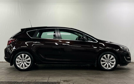 Opel Astra J, 2013 год, 650 000 рублей, 3 фотография