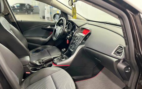 Opel Astra J, 2013 год, 650 000 рублей, 8 фотография