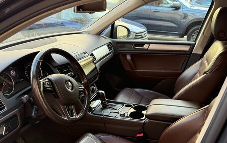 Volkswagen Touareg III, 2011 год, 1 650 000 рублей, 4 фотография