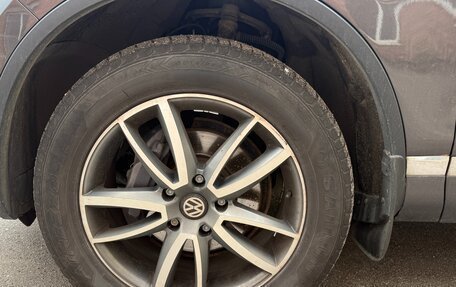 Volkswagen Touareg III, 2011 год, 1 650 000 рублей, 7 фотография