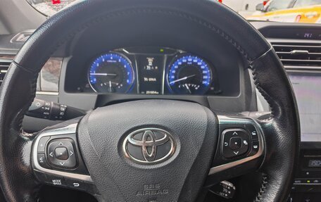Toyota Camry, 2016 год, 1 550 000 рублей, 10 фотография