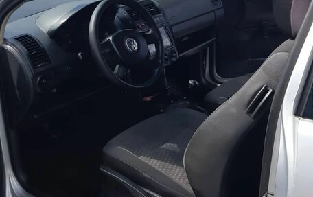 Volkswagen Polo IV рестайлинг, 2004 год, 280 000 рублей, 10 фотография