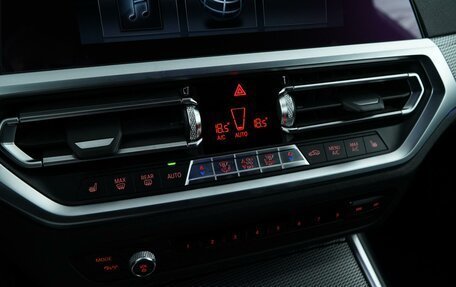 BMW 3 серия, 2019 год, 4 400 000 рублей, 15 фотография