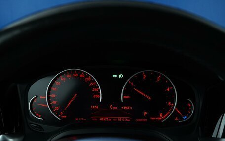 BMW 3 серия, 2019 год, 4 400 000 рублей, 24 фотография