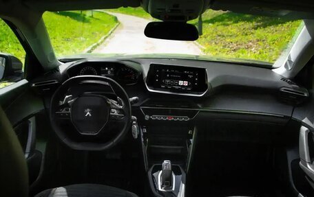 Peugeot 2008 II, 2021 год, 1 545 000 рублей, 10 фотография