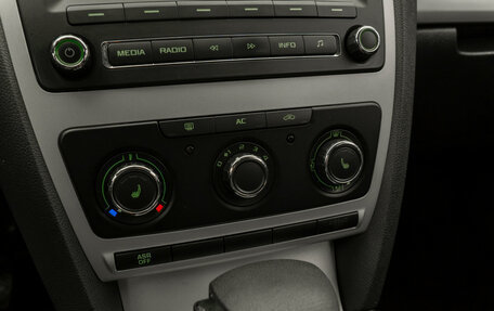 Skoda Octavia, 2011 год, 980 000 рублей, 14 фотография