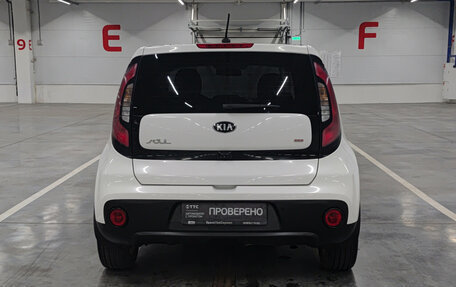 KIA Soul II рестайлинг, 2017 год, 1 340 000 рублей, 7 фотография