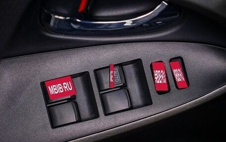 Toyota RAV4, 2010 год, 1 490 000 рублей, 26 фотография