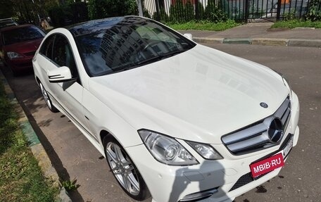 Mercedes-Benz E-Класс, 2012 год, 1 350 000 рублей, 1 фотография