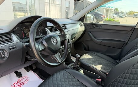 Skoda Rapid I, 2015 год, 650 000 рублей, 7 фотография