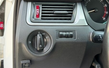 Skoda Rapid I, 2015 год, 650 000 рублей, 13 фотография
