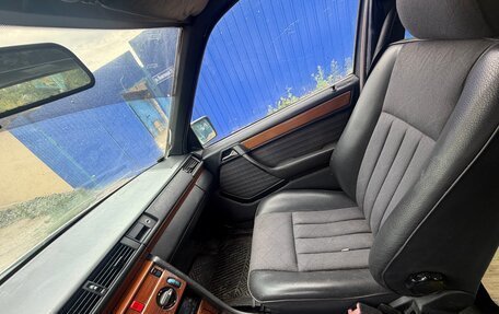 Mercedes-Benz W124, 1992 год, 350 000 рублей, 6 фотография