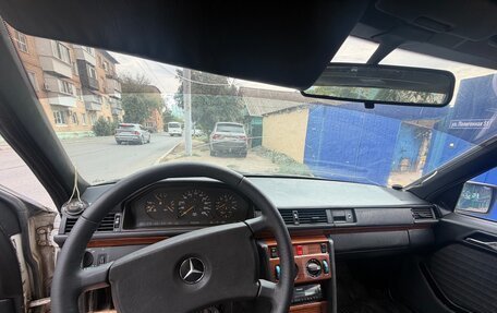 Mercedes-Benz W124, 1992 год, 350 000 рублей, 5 фотография