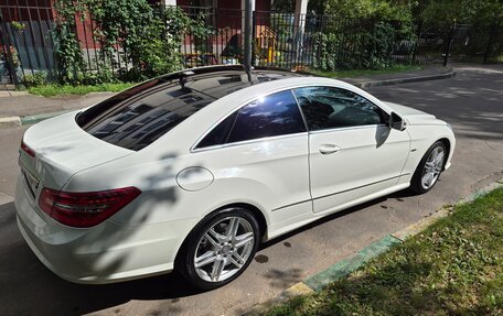 Mercedes-Benz E-Класс, 2012 год, 1 350 000 рублей, 5 фотография