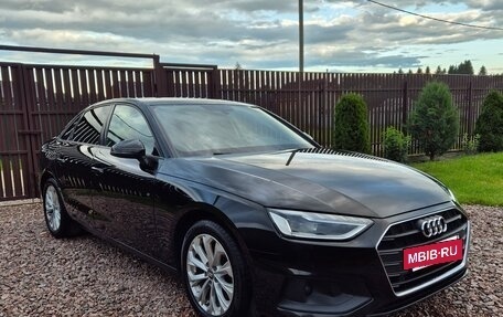 Audi A4, 2020 год, 2 700 000 рублей, 2 фотография
