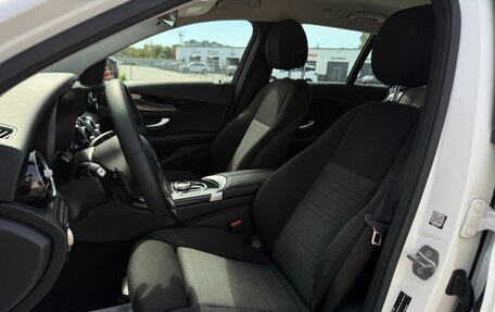 Mercedes-Benz C-Класс, 2019 год, 2 295 000 рублей, 26 фотография