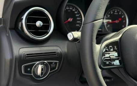 Mercedes-Benz C-Класс, 2019 год, 2 295 000 рублей, 24 фотография
