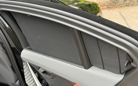 BMW 5 серия, 2025 год, 9 390 000 рублей, 10 фотография