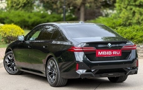 BMW 5 серия, 2025 год, 9 390 000 рублей, 20 фотография