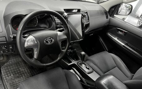 Toyota Hilux VII, 2015 год, 2 295 000 рублей, 8 фотография