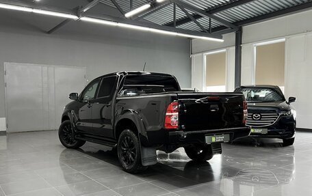 Toyota Hilux VII, 2015 год, 2 295 000 рублей, 6 фотография
