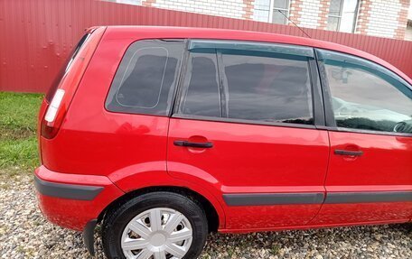 Ford Fusion I, 2006 год, 300 000 рублей, 6 фотография