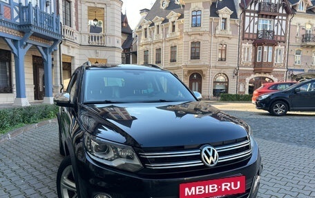 Volkswagen Tiguan I, 2016 год, 1 850 000 рублей, 5 фотография