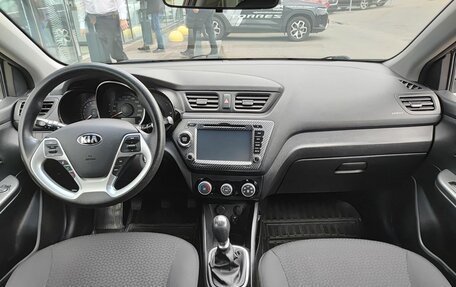KIA Rio III рестайлинг, 2016 год, 963 000 рублей, 17 фотография