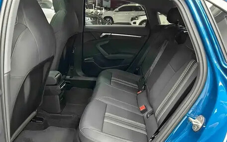 Audi A3, 2022 год, 2 315 000 рублей, 14 фотография