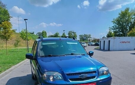 Chevrolet Niva I рестайлинг, 2019 год, 850 000 рублей, 1 фотография