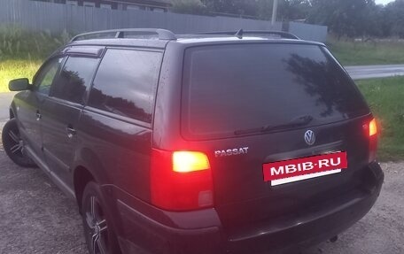 Volkswagen Passat B5+ рестайлинг, 1998 год, 290 000 рублей, 4 фотография
